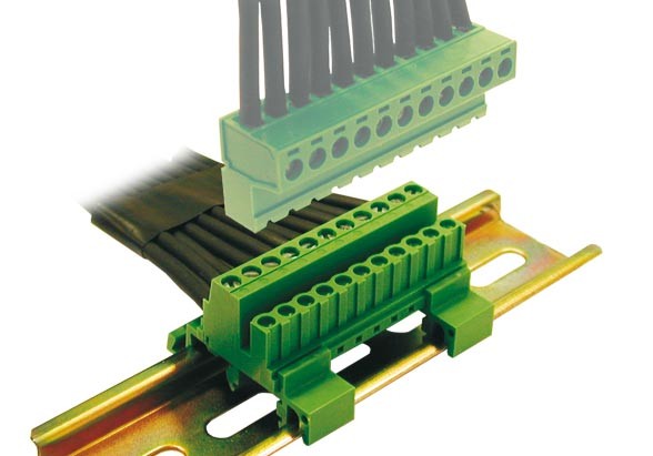 Buchsenstecker SVRxx-5-DR vertikal, Raster 5 mm, für Tragschiene